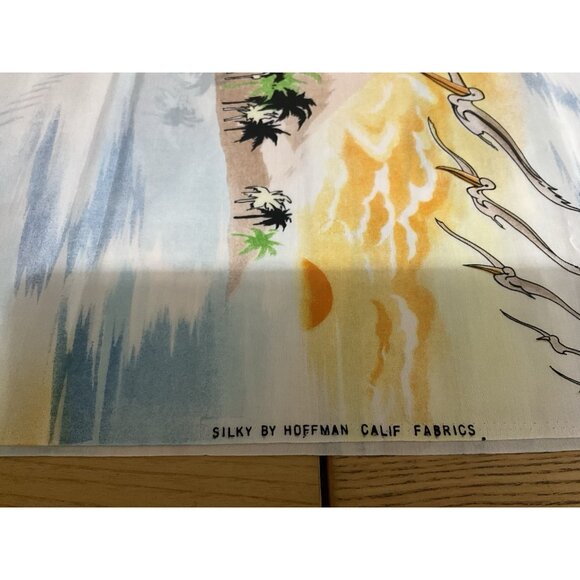 Hoffman California Vintage Silky Fabric Featuring Tropical Scene 4 Yards x 45" W - Picture 14 of 14